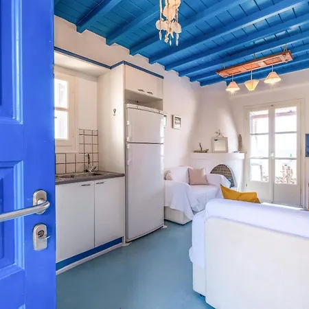 Sunny Getaway In Lia Mykonos Kalafatis